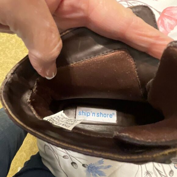 Ship’n Shore Women’s Vintage Leather Boots - Picture 11 of 13